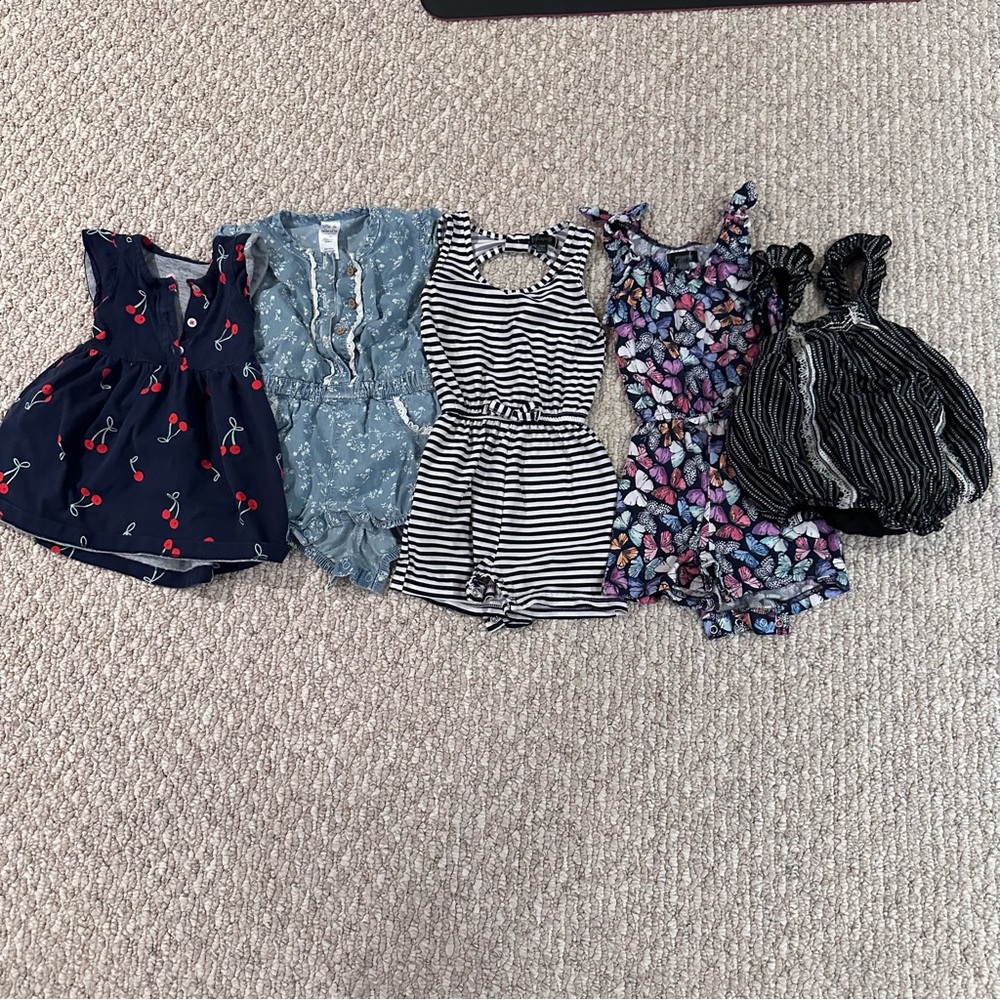 Lot of girls clothes size 12-24 months rompers/dress